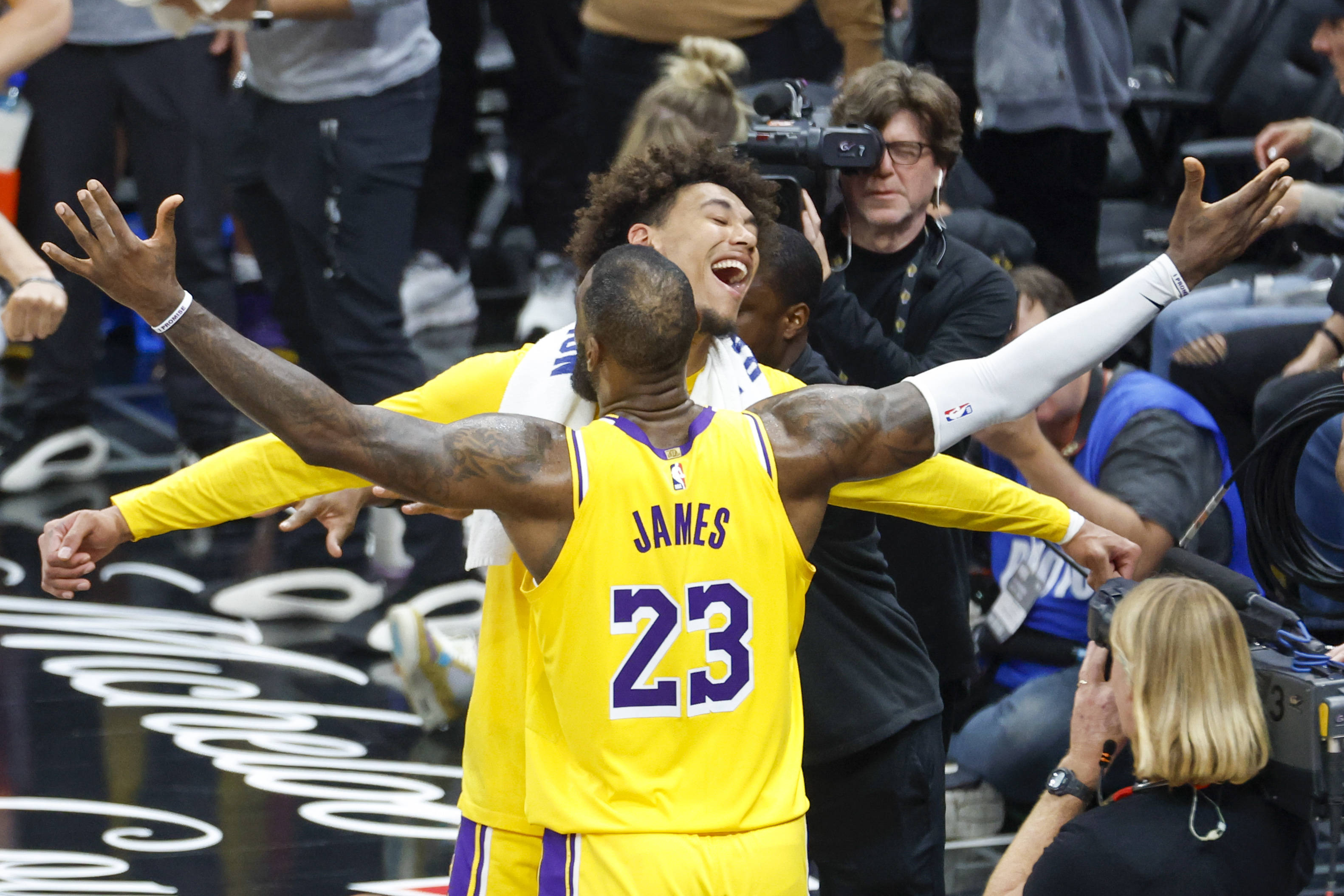 NBA球员加入欧洲篮球联赛展现实力