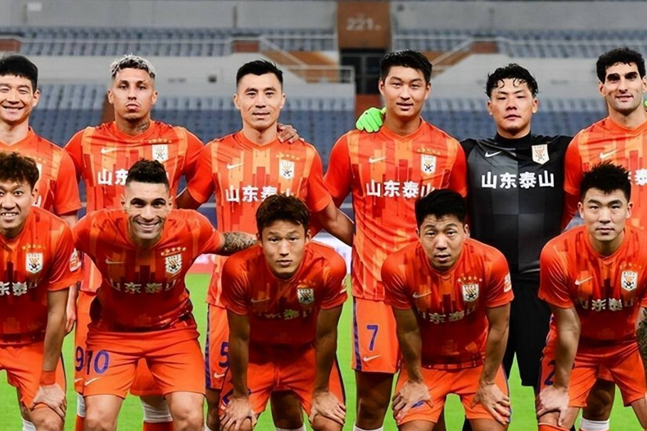 上海上港大胜山东鲁能，轻松取得首胜的简单介绍