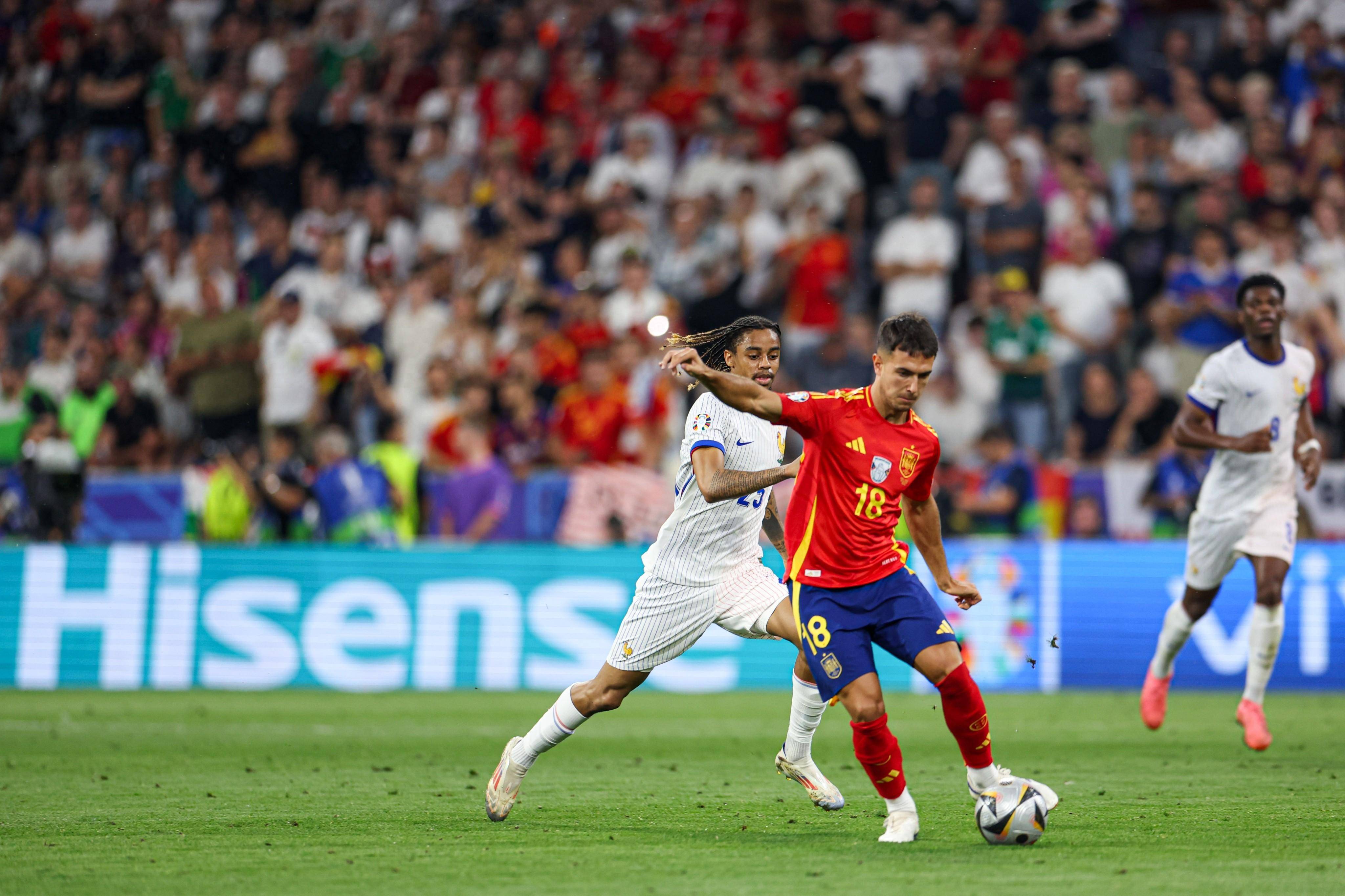 开云体育登录-欧洲杯预选赛：乌克兰客场力挫葡萄牙，赢得关键胜利