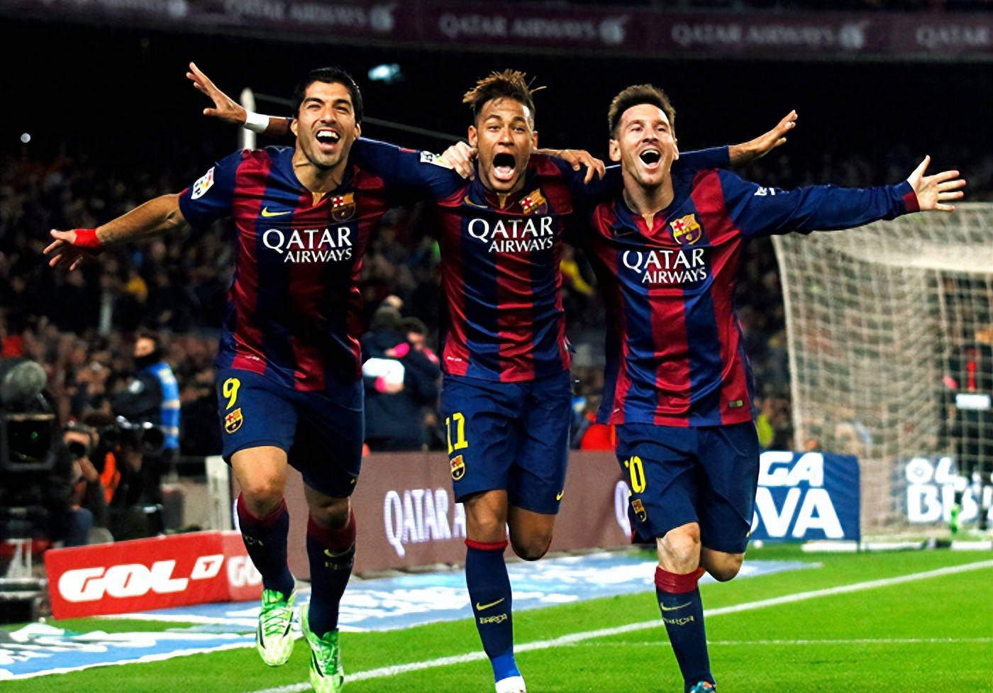 包含梅西连进四球，助巴萨再次获胜！的词条