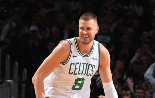 开云体育官网-凯尔特人轻松胜马刺，实现绝杀的简单介绍