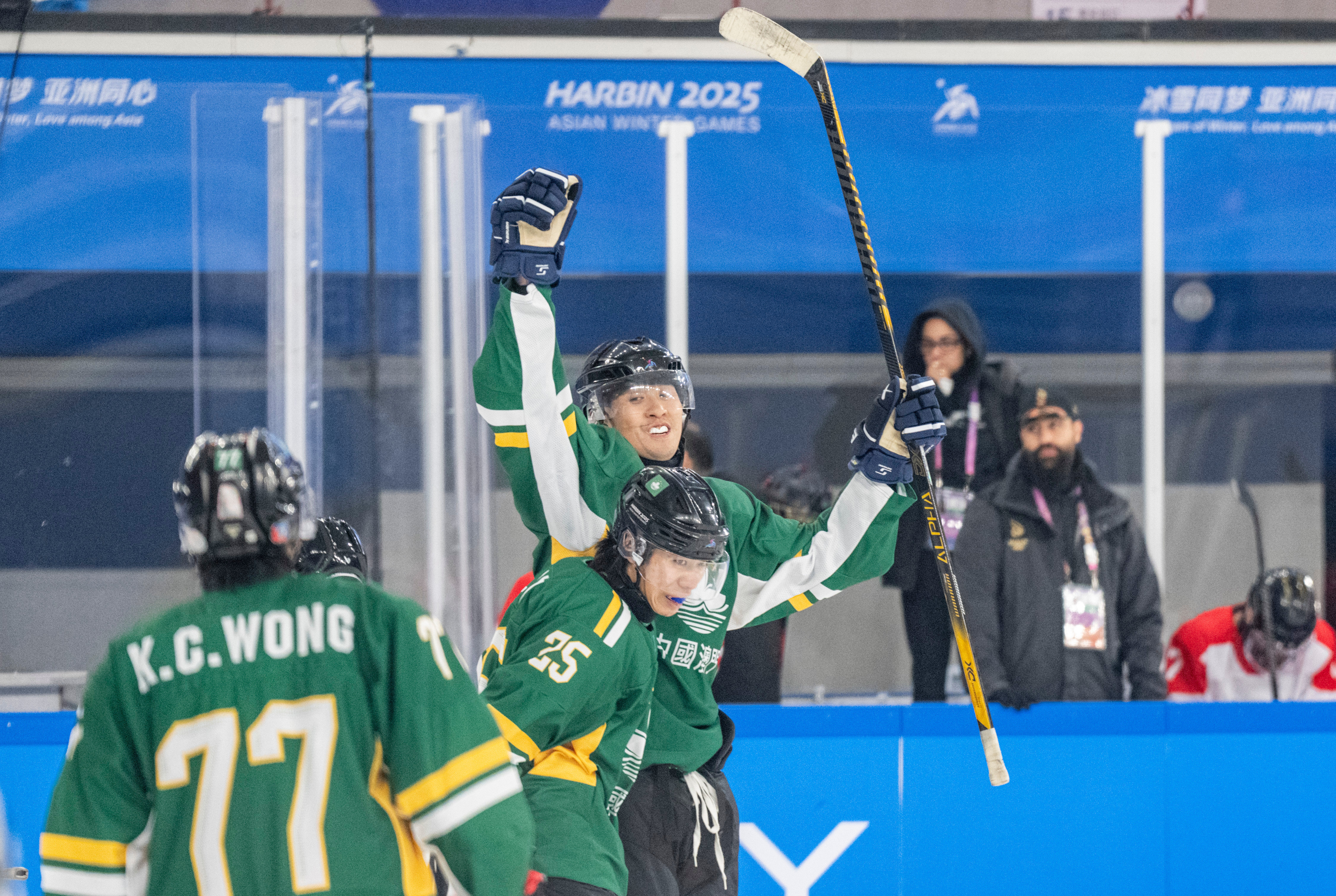 荷兰冰球队实力雄厚，夺得冬奥金牌