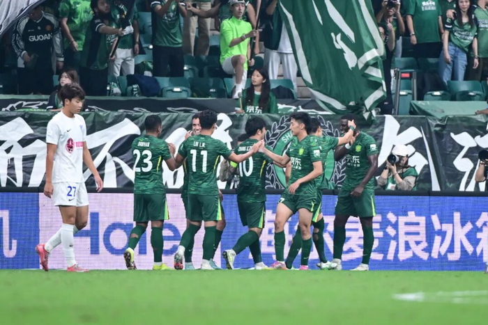 澳大利亚球队备战亚冠八强战 澳大利亚球队备战亚冠八强战