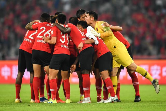 深圳佳兆业逆转重庆斯威,完成意外胜利 深圳佳兆业逆转重庆斯威,完成意外胜利