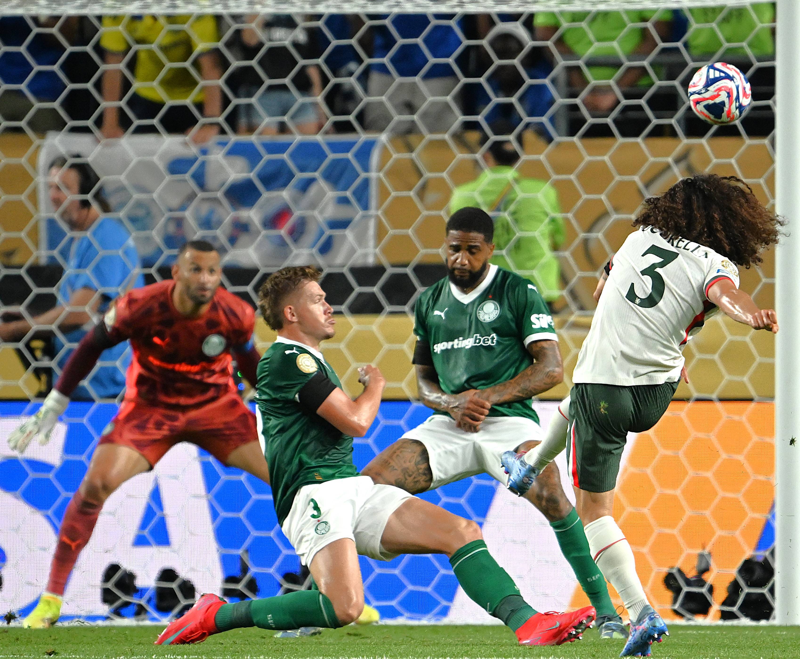 开云体育亚洲官网-切尔西逆袭成功，击败对手晋级下一轮！