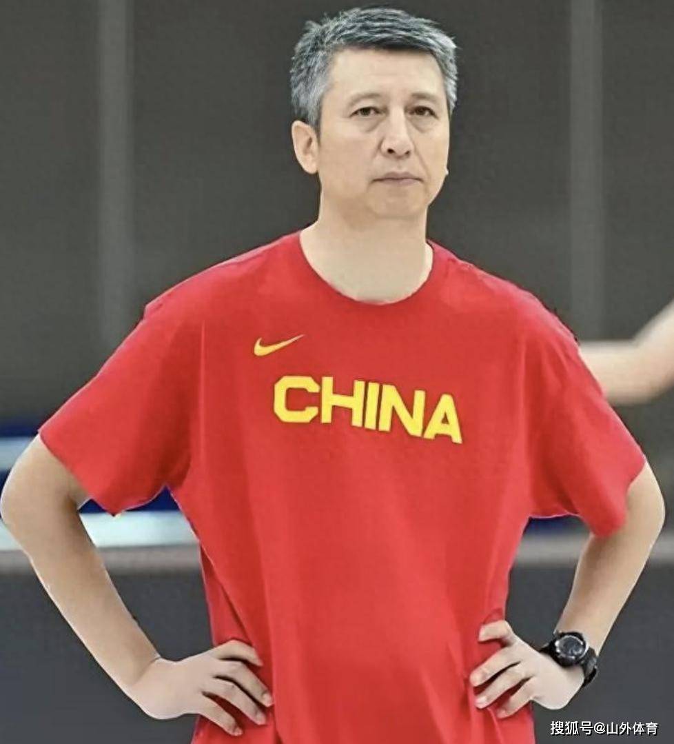 开云体育在线-中国男篮在奥运资格赛中双杀韩国，半程领跑的简单介绍