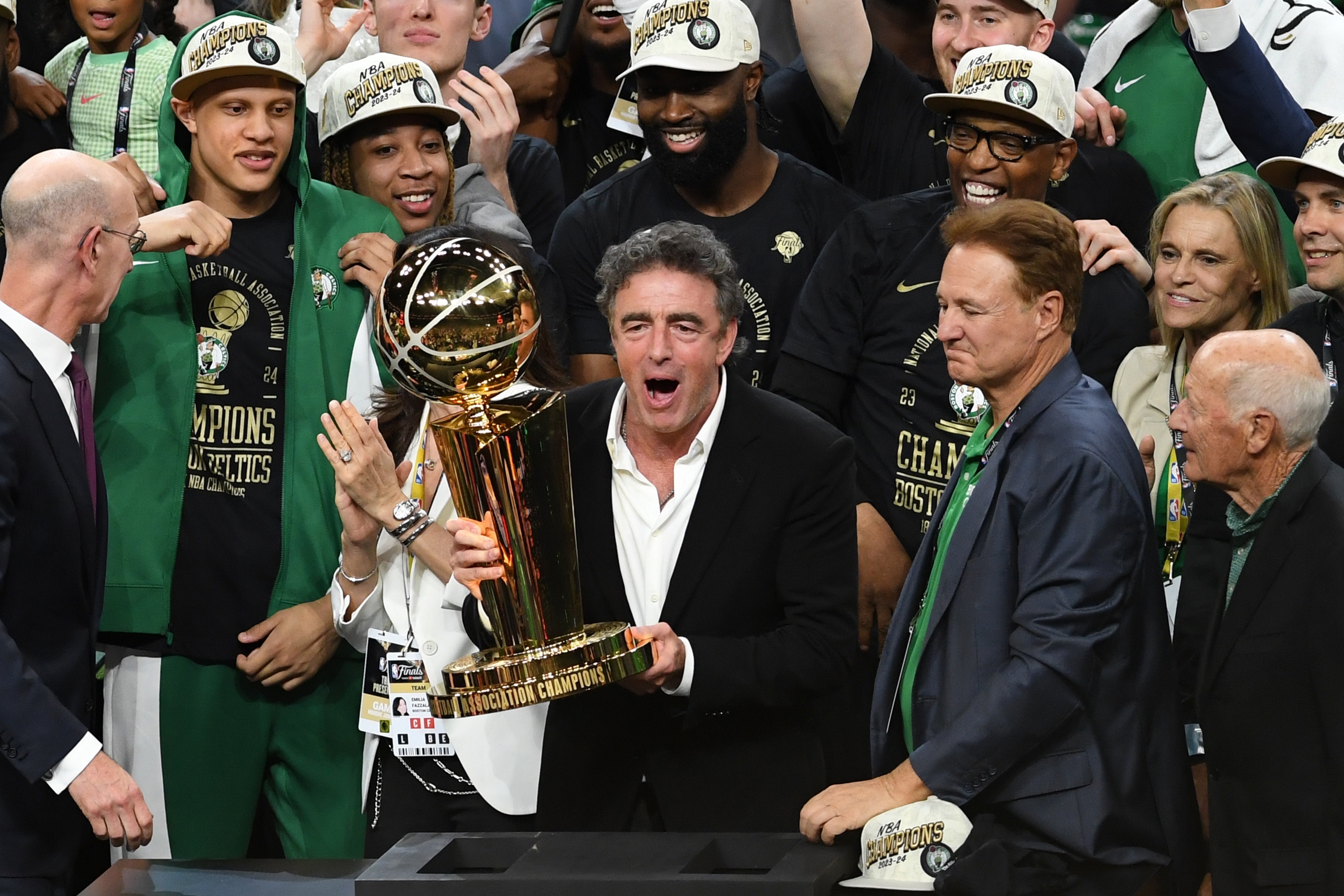 开云体育亚洲官网-凯尔特人主场胜掘金，海沃德分全能贡献的简单介绍