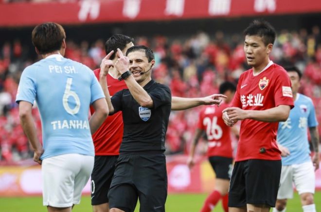 包含华夏幸福险胜，扭转连败颓势的词条