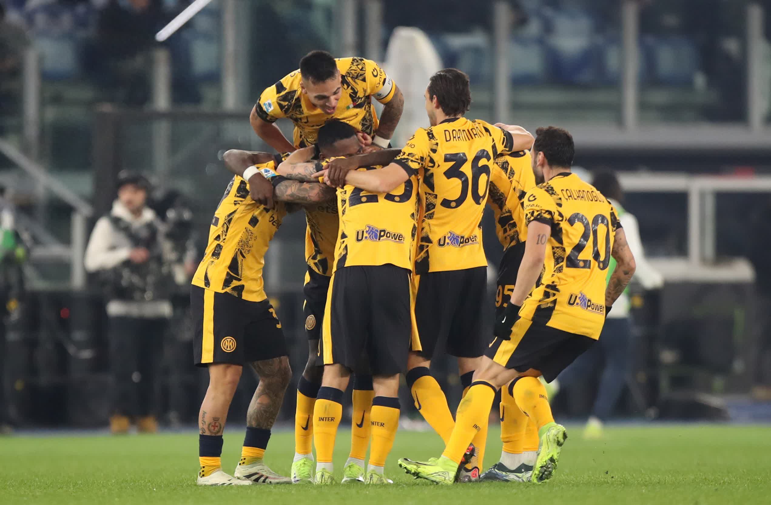 意甲球队备战巅峰对决,士气高涨 意甲球队备战巅峰对决,士气高涨